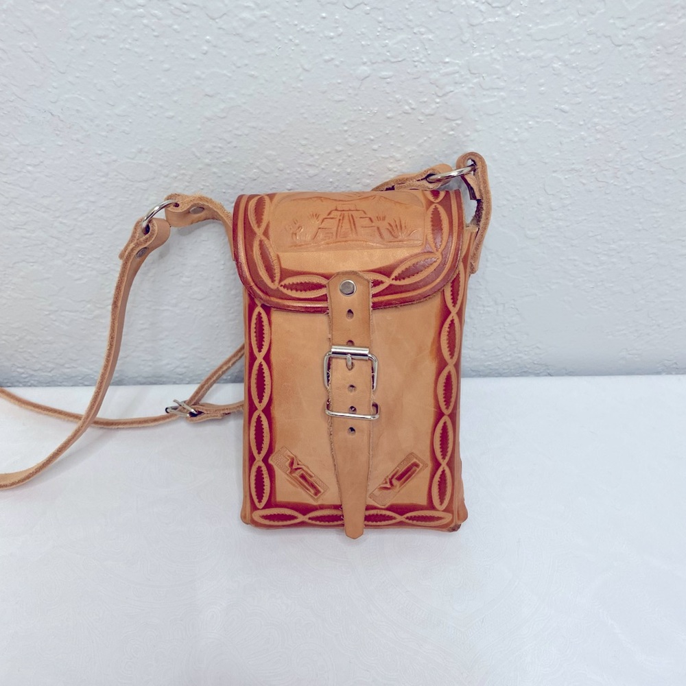 Artisan Made Mexican Leather Hand Tooled Crossbody Purse